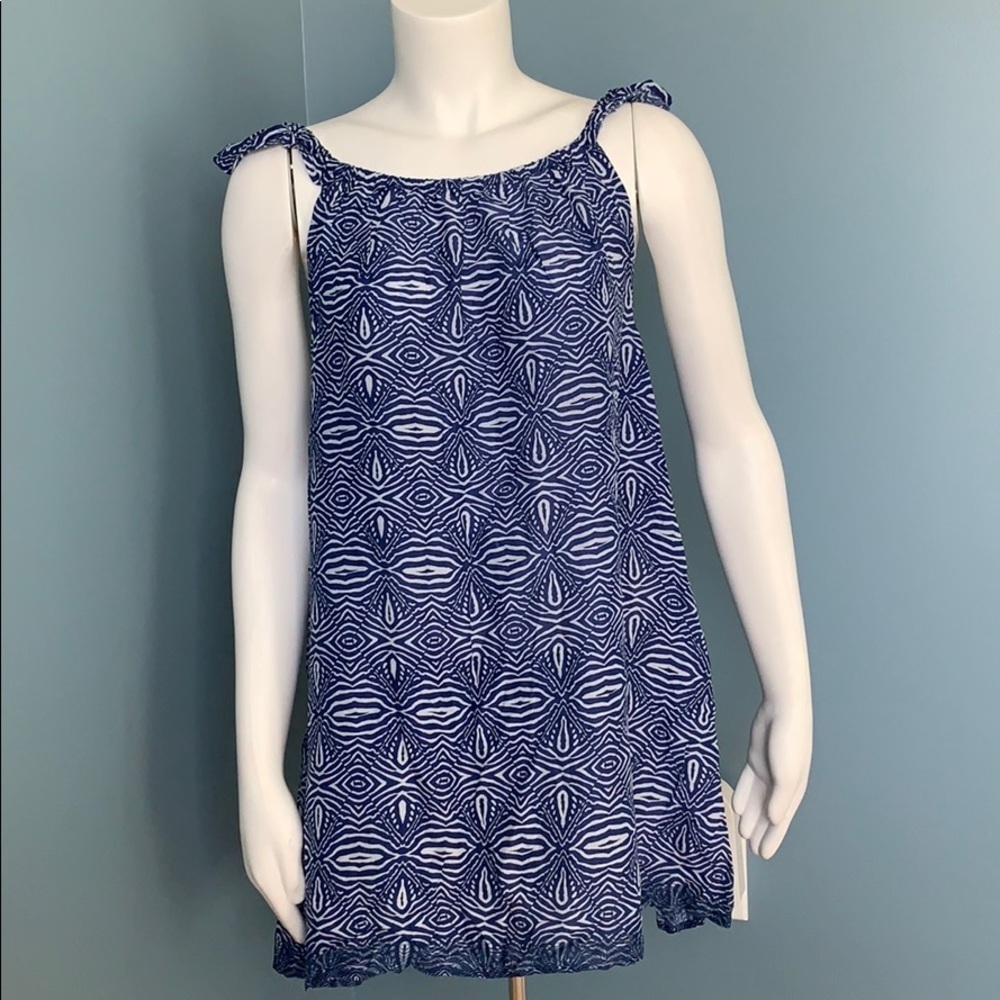 Minkpink blue & white geometric print tunic medium